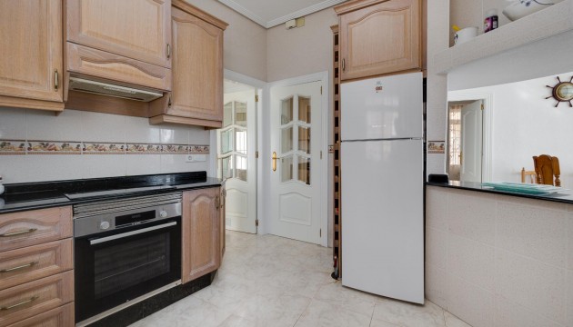 Resale - Apartment - Torrevieja - El Acequión - Los Náufragos