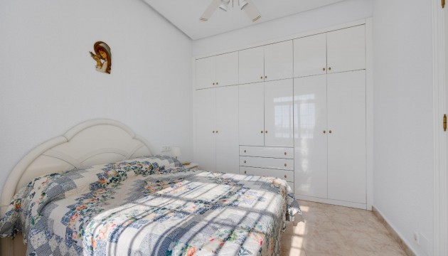 Resale - Apartment - Torrevieja - El Acequión - Los Náufragos