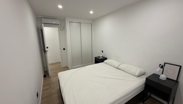 Resale - Apartment - Torrevieja - El Acequión - Los Náufragos