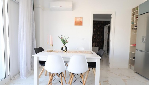 Resale - Apartment - Torrevieja - Torrelamata - La Mata