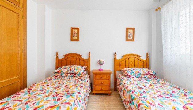 Resale - Apartment - Orihuela Costa - Cabo Roig