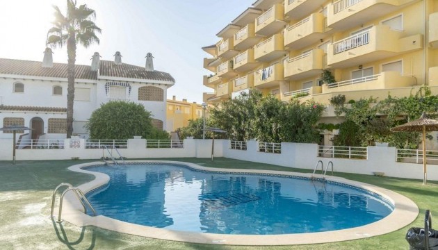 Resale - Apartment - Orihuela Costa - Cabo Roig