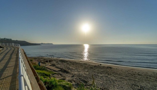 Resale - Apartment - Orihuela Costa - Cabo Roig