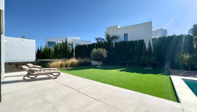 Resale - Detached Villa - Orihuela - Las Colinas Golf