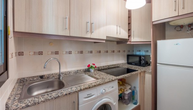 Resale - Apartment - Torrevieja - El Acequión - Los Náufragos