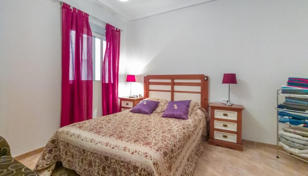 Resale - Apartment - Torrevieja - El Acequión - Los Náufragos