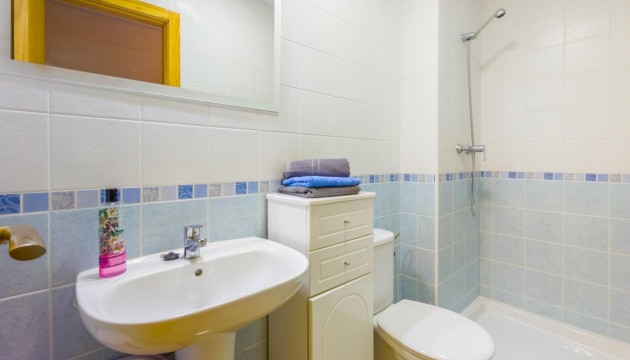 Resale - Apartment - Torrevieja - El Acequión - Los Náufragos