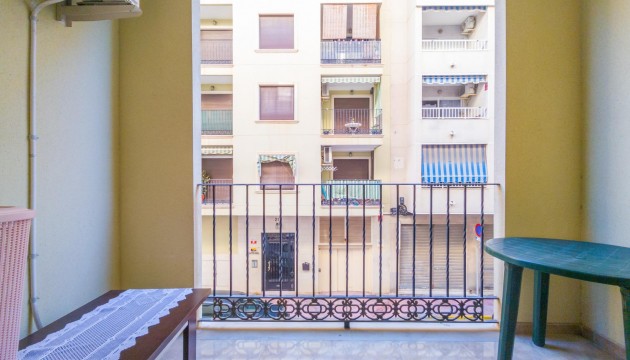 Resale - Apartment - Torrevieja - El Acequión - Los Náufragos