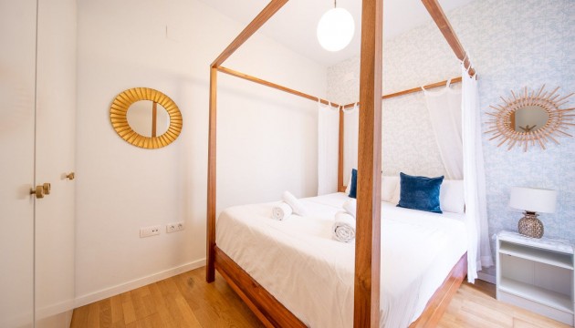 Перепродажа - Квартира - Alicante - Centro