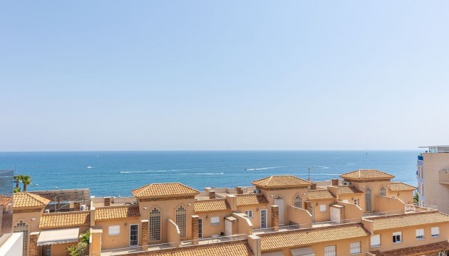 Resale - Apartment - Orihuela Costa - Cabo Roig