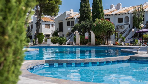 Resale - Apartment - Orihuela Costa - Cabo Roig