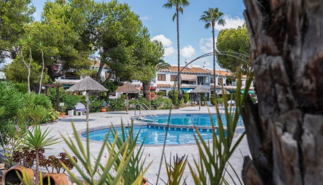 Resale - Apartment - Orihuela Costa - Cabo Roig