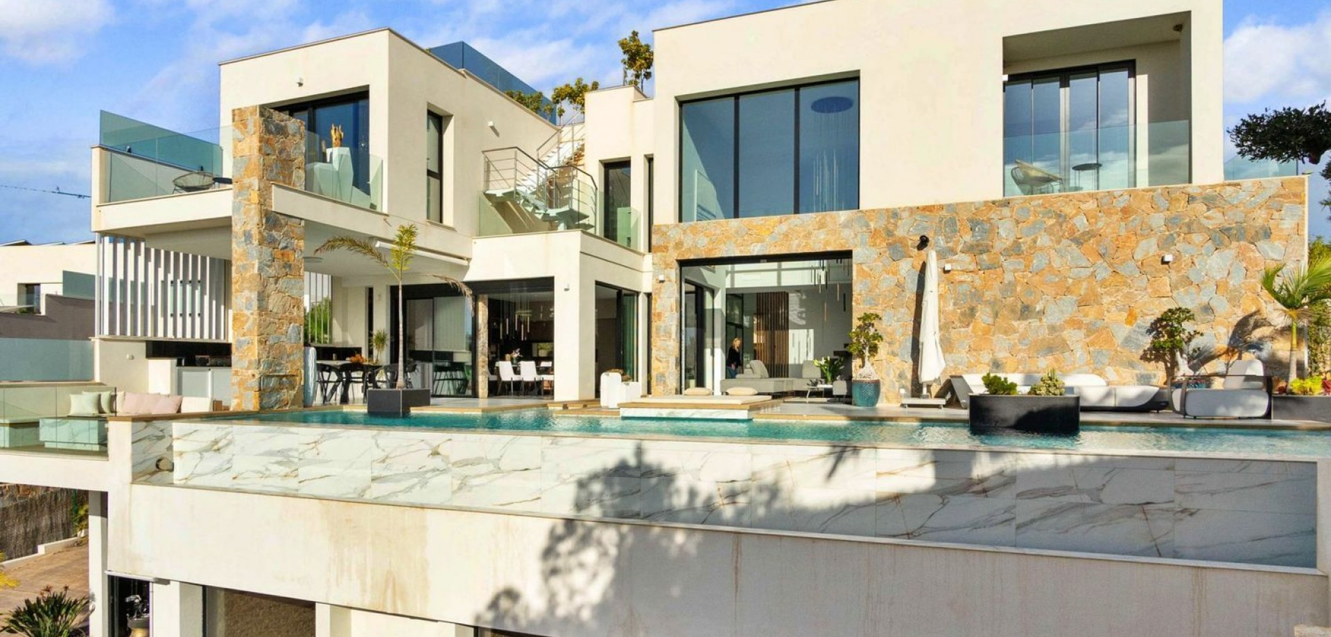 House in El Pinar de Campoverde - Image 2