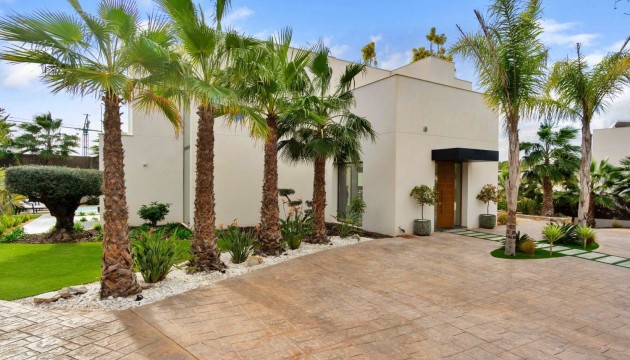 Resale - Detached Villa - Orihuela - Las Colinas Golf