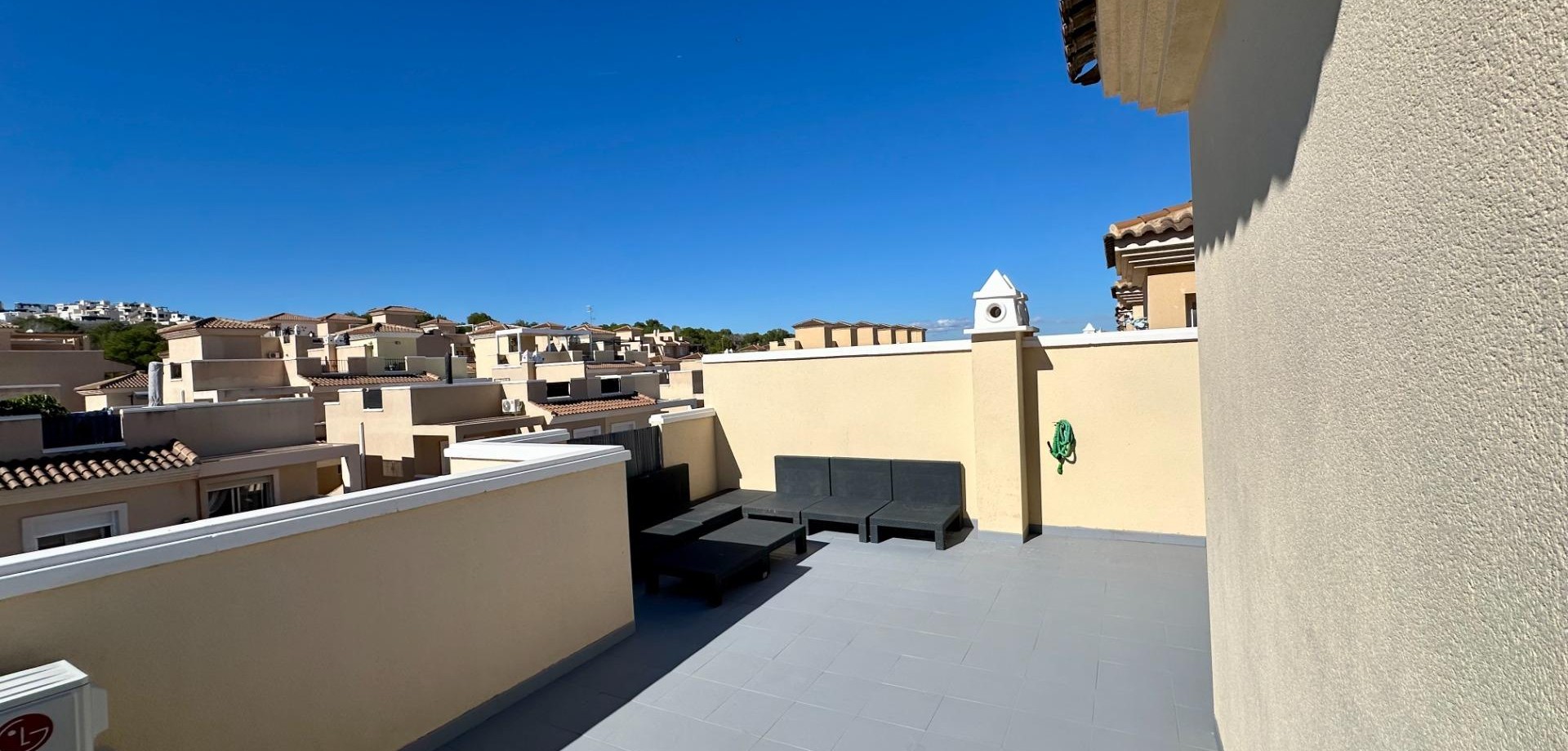 House in San Miguel de Salinas - Image 3