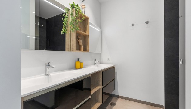 Resale - Detached Villa - Orihuela - Las Colinas Golf