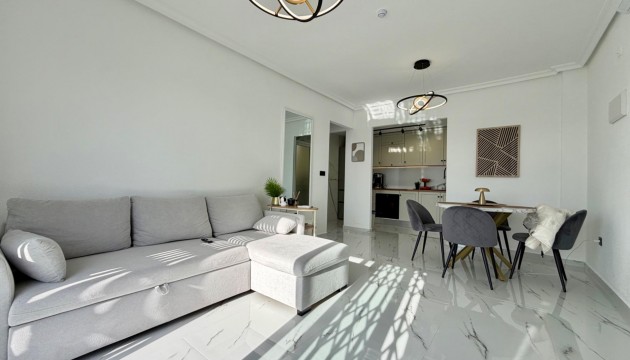 Resale - Apartment - Orihuela Costa - Playa Flamenca