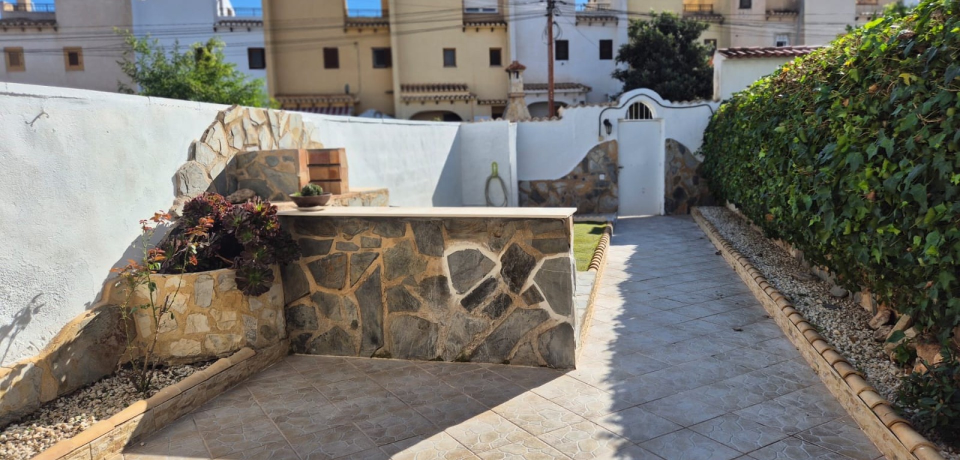 House in Residencia los Altos - Image 2