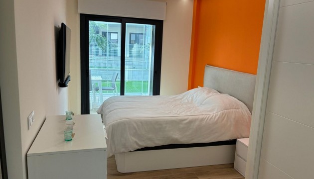 Resale - Apartment - Orihuela Costa - Villamartín