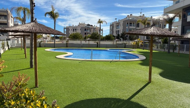 Resale - Apartment - Orihuela Costa - Villamartín