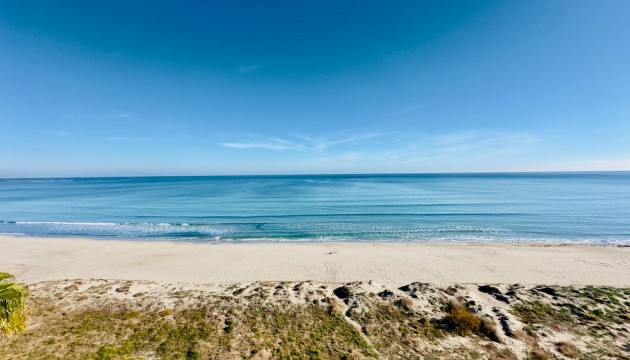 Resale - Apartment - La Manga del Mar Menor - Playa del Esparto-Veneziola