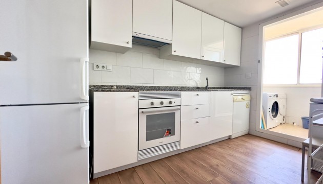 Resale - Apartment - La Manga del Mar Menor - Playa del Esparto-Veneziola