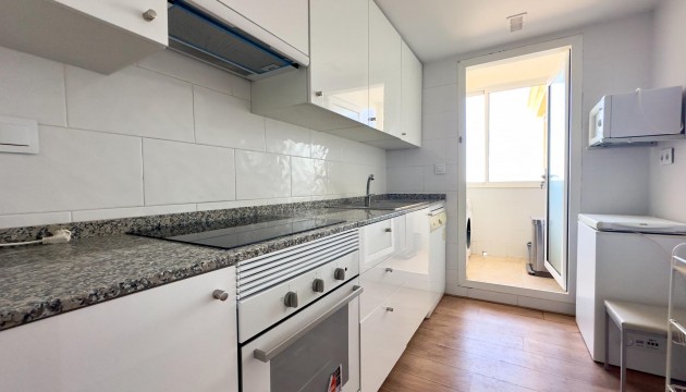 Resale - Apartment - La Manga del Mar Menor - Playa del Esparto-Veneziola