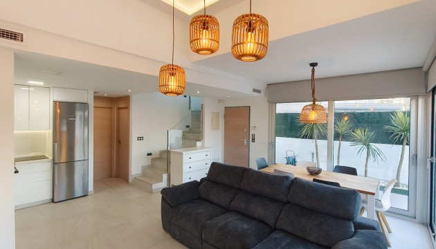 Resale - Detached Villa - Guardamar del Segura - El Raso