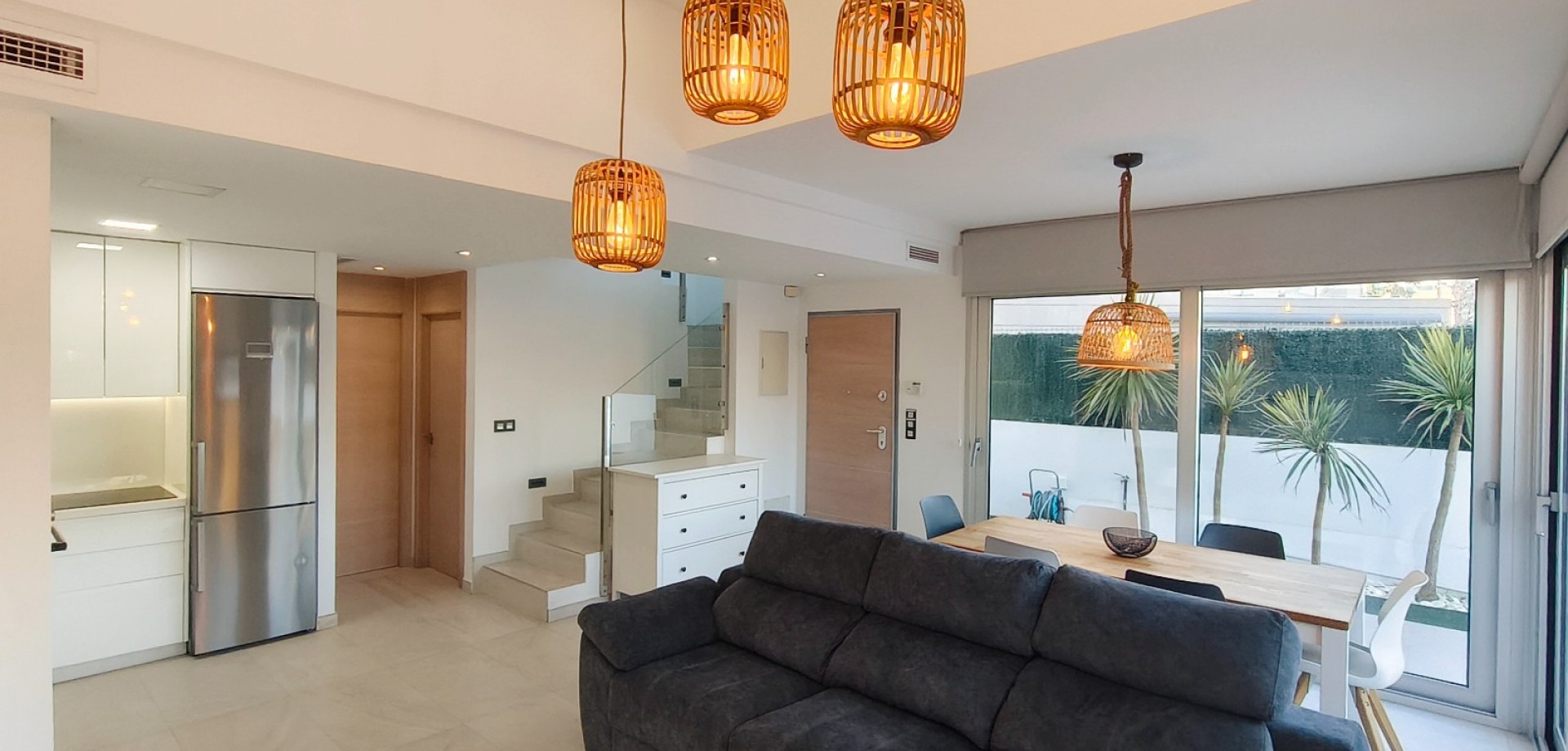 House in Urbanizacion El Raso - Image 5