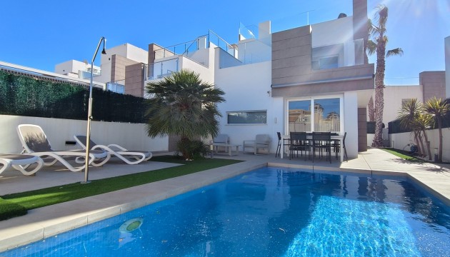 Resale - Detached Villa - Guardamar del Segura - El Raso