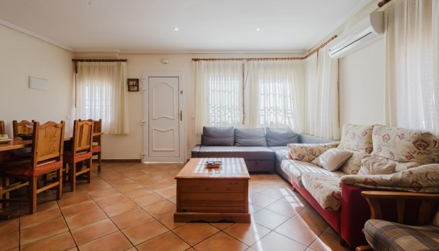 Resale - Bungalow - Torrevieja - Torrelamata - La Mata