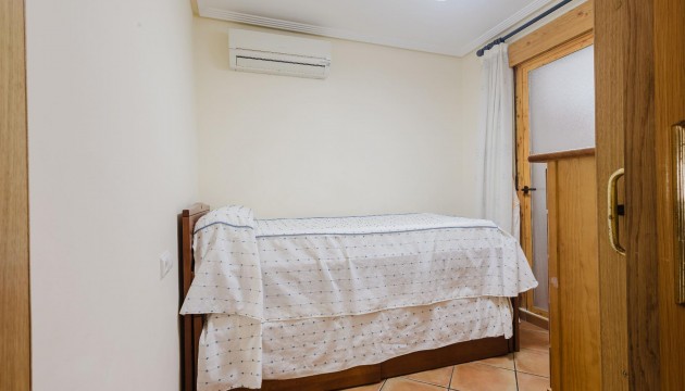 Resale - Bungalow - Torrevieja - Torrelamata - La Mata