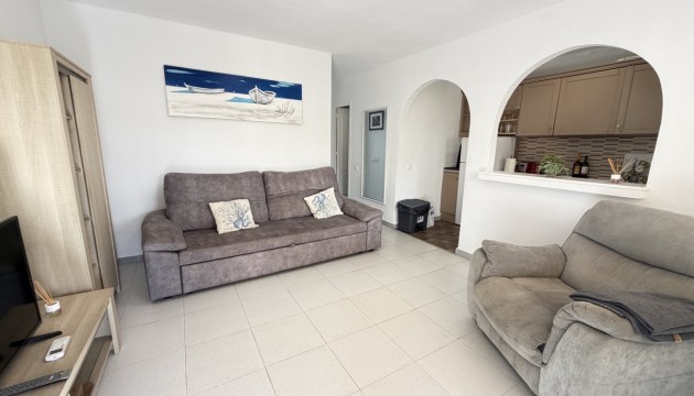 Resale - Apartment - Orihuela Costa - Villamartín