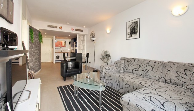 Resale - Apartment - Orihuela Costa - Playa Flamenca