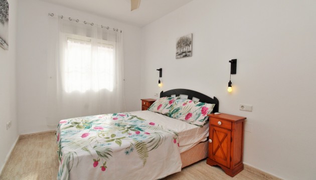 Resale - Apartment - Orihuela Costa - Villamartín