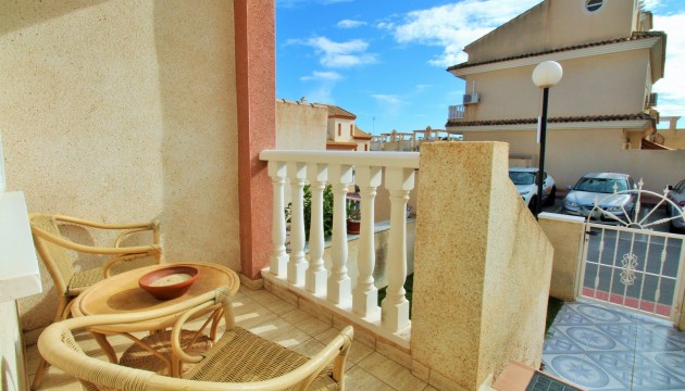 Resale - Apartment - Orihuela Costa - Villamartín