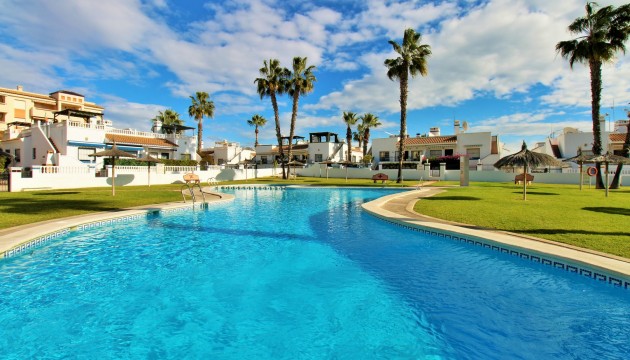 Resale - Apartment - Orihuela Costa - Playa Flamenca