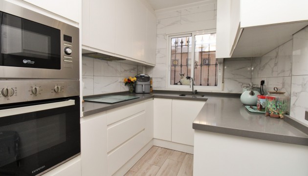 Resale - Detached Villa - Orihuela Costa - Playa Flamenca