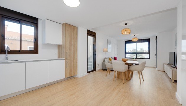 Resale - Apartment - Orihuela Costa - Villamartín