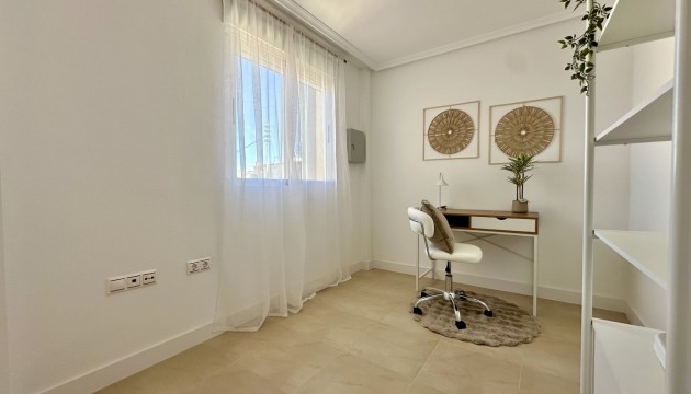 Перепродажа - Квартира - Torrevieja