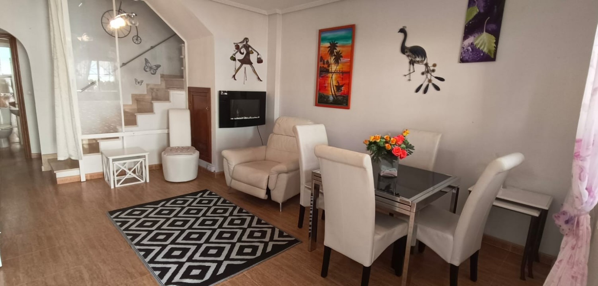 House in Urbanizacion los Balcones - Image 3