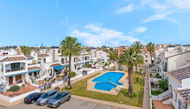 Resale - Apartment - Orihuela Costa - Villamartín