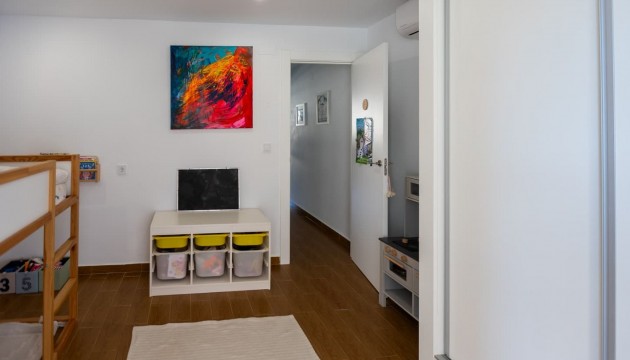 Перепродажа - Таунхаус - Torrevieja