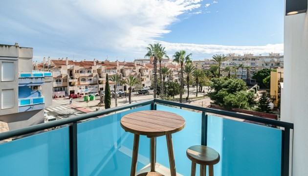 Resale - Apartment - Torrevieja - Calas Blancas
