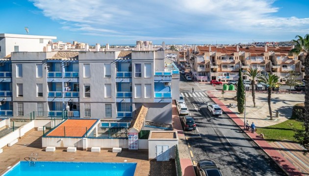 Resale - Apartment - Torrevieja - Calas Blancas