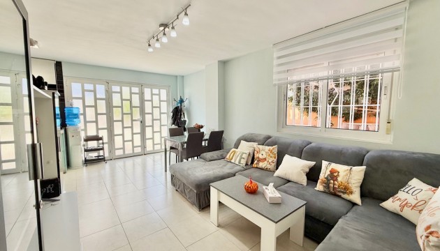 Resale - Semi Detached Villa - Ciudad Quesada - Doña Pepa