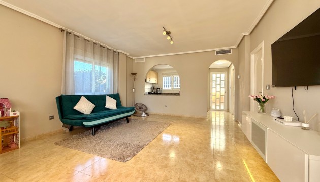 Resale - Semi Detached Villa - Ciudad Quesada - Doña Pepa