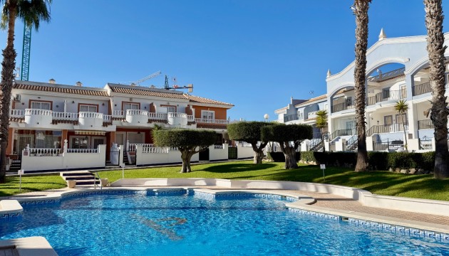 Resale - Semi Detached Villa - Ciudad Quesada - Doña Pepa