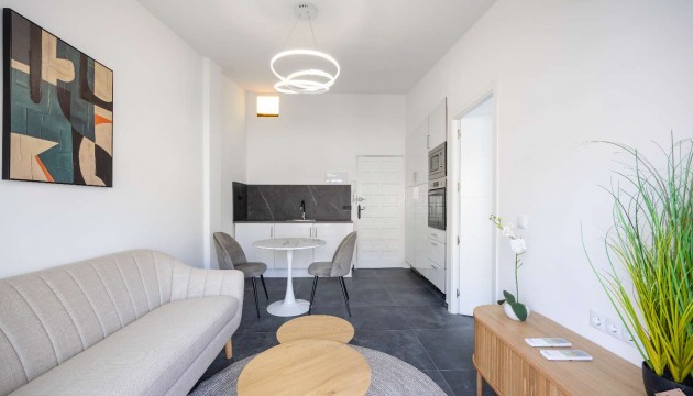 Resale - Apartment - Torrevieja - Playa de los Locos