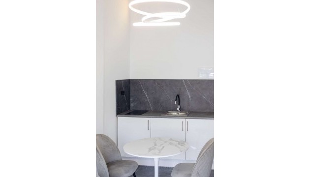 Resale - Apartment - Torrevieja - Playa de los Locos